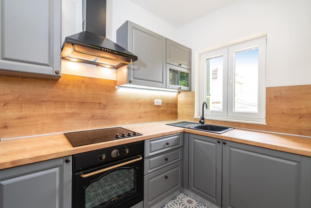 Ida Arts Apartments 자다르 외부 사진
