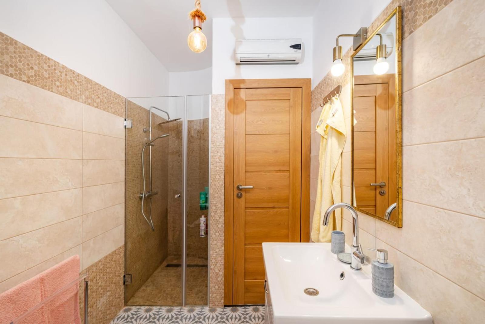 Ida Arts Apartments 자다르 객실 사진